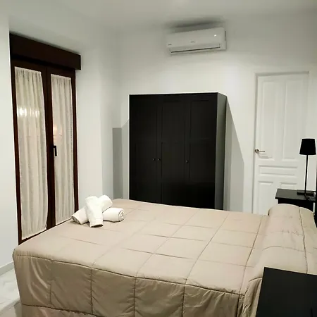 Apartamentos San Pedro Còrdova Exterior photo